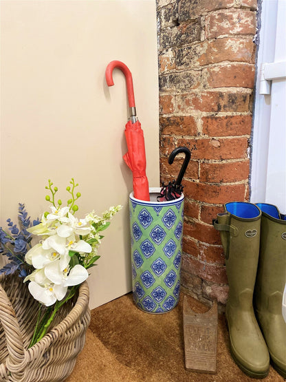 Green and White Diamond Print Umbrella Stand